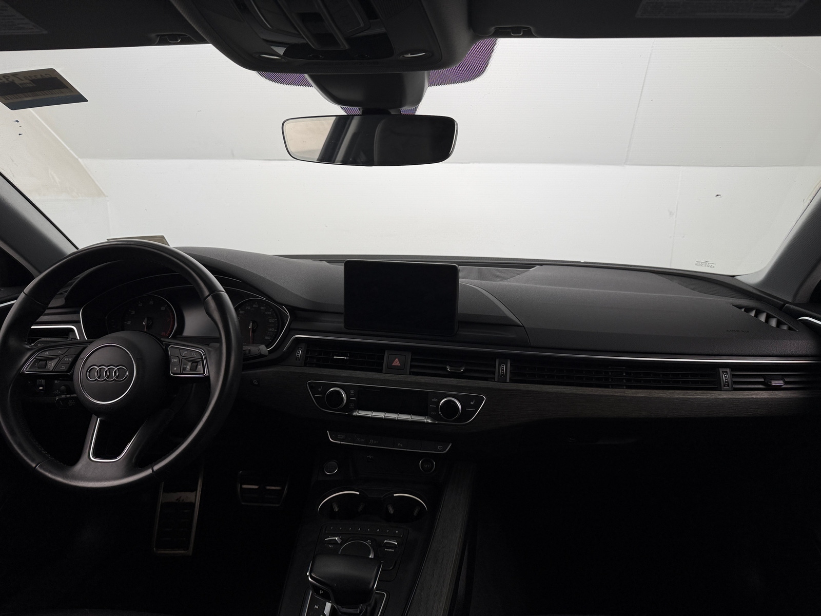 Thumbnail: 2019 Audi A4 - 2