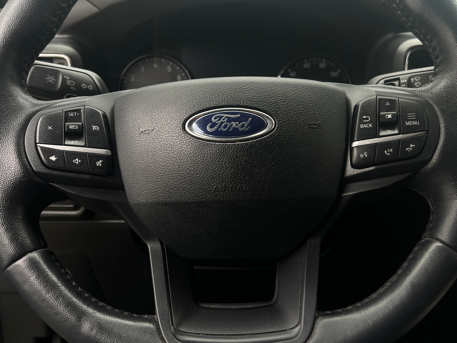 Thumbnail: 2020 Ford Explorer - 5