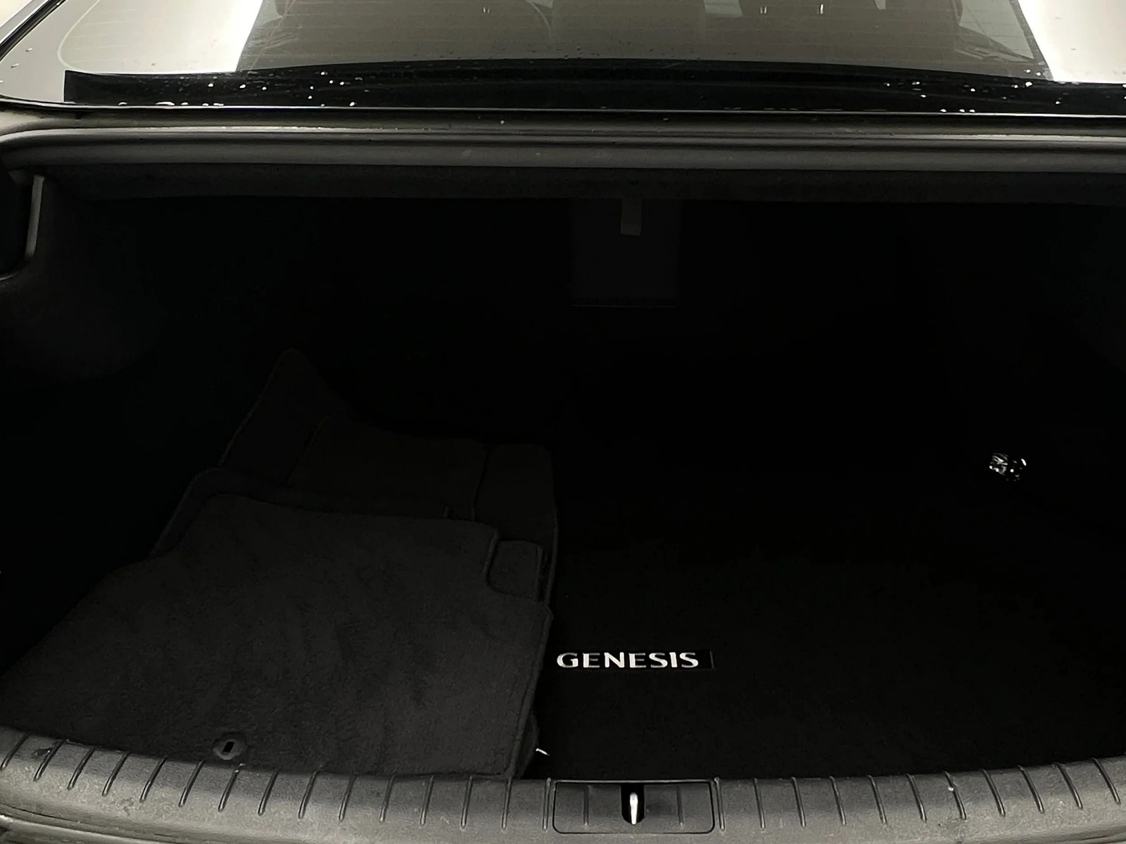 Thumbnail: 2019 Genesis G80 - 6