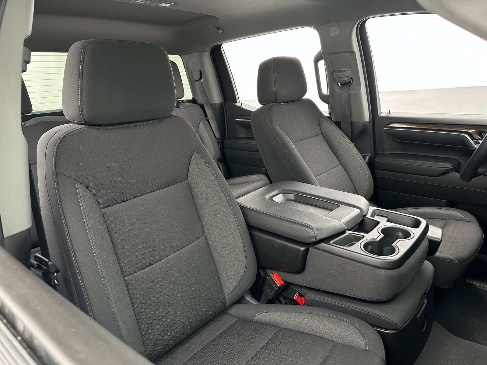 Thumbnail: 2024 Chevrolet Silverado 1500 - 2