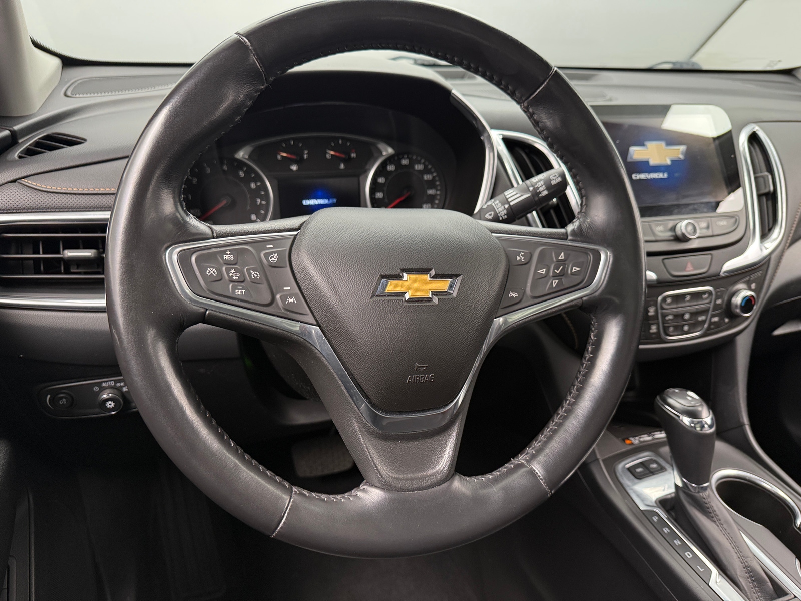 Thumbnail: 2018 Chevrolet Equinox - 4