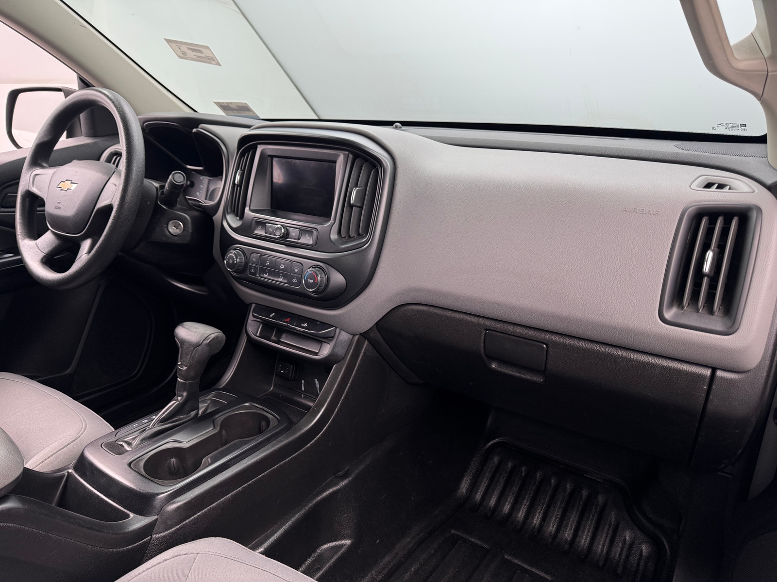 Thumbnail: 2020 Chevrolet Colorado - 3