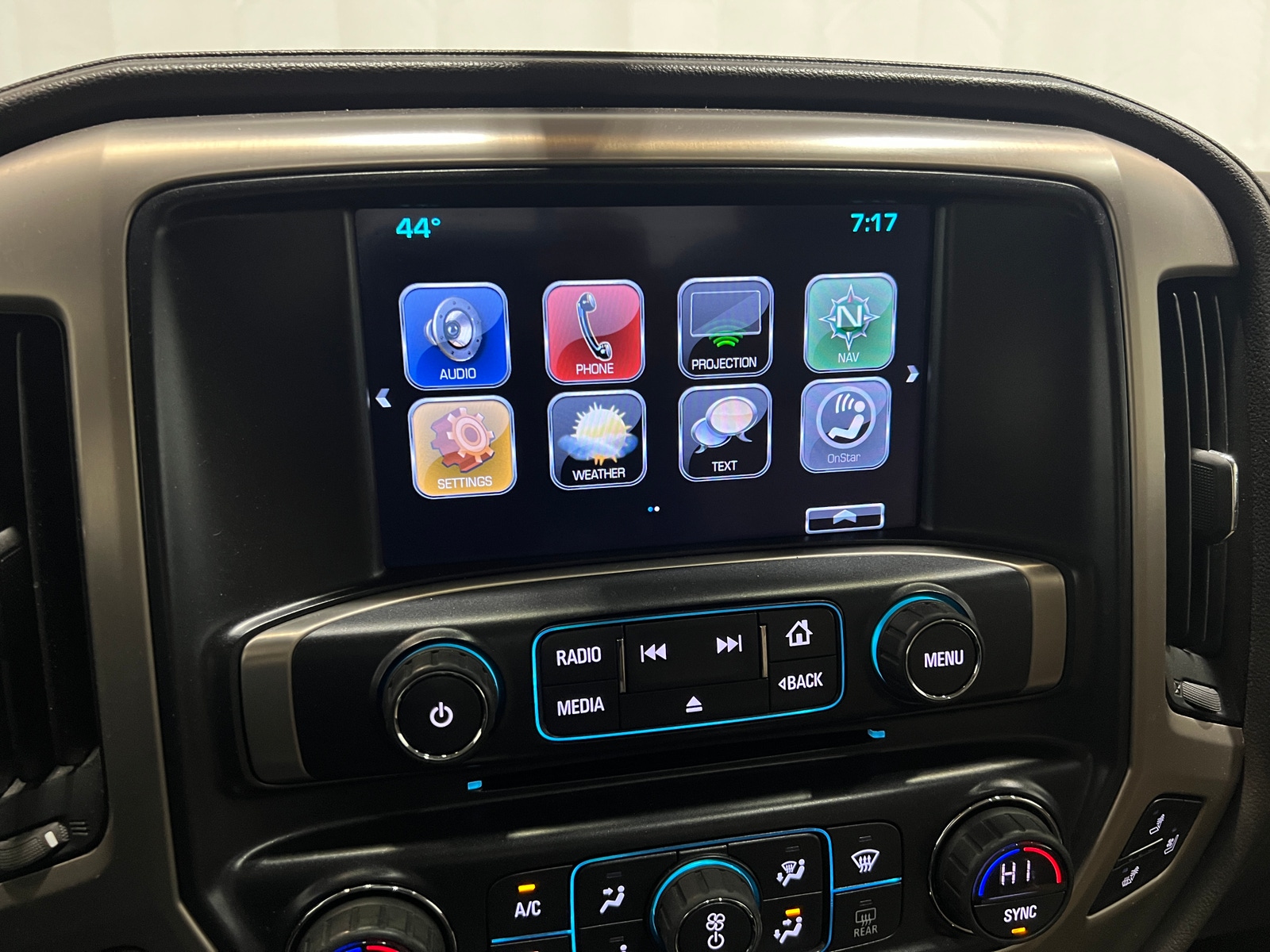 Thumbnail: 2017 GMC Sierra 1500 - 3