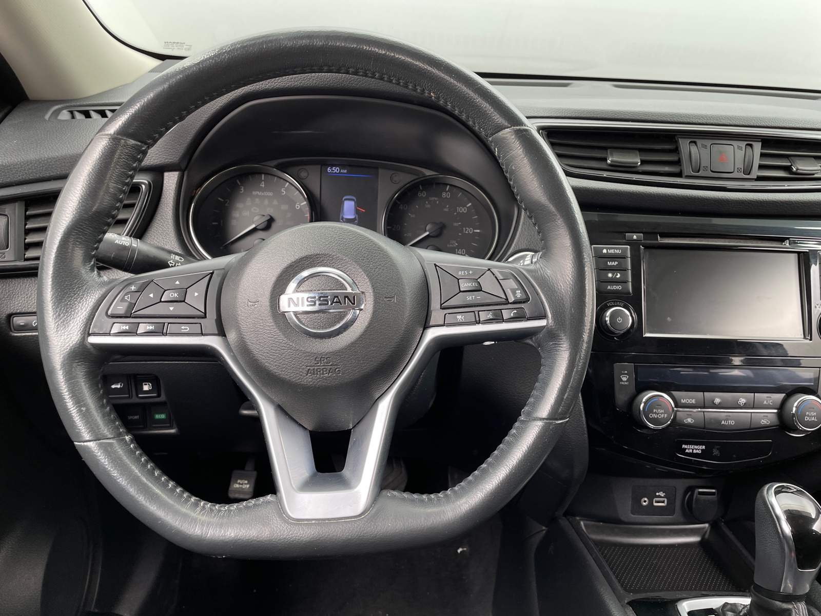 Thumbnail: 2018 Nissan Rogue - 5