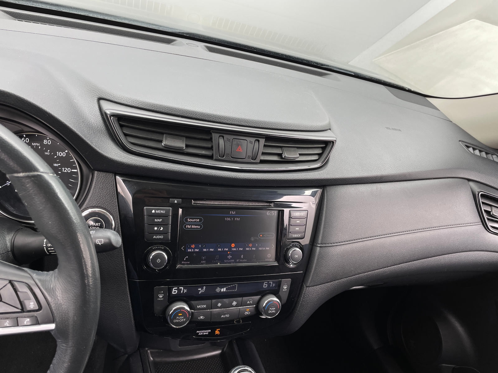 Thumbnail: 2018 Nissan Rogue - 4