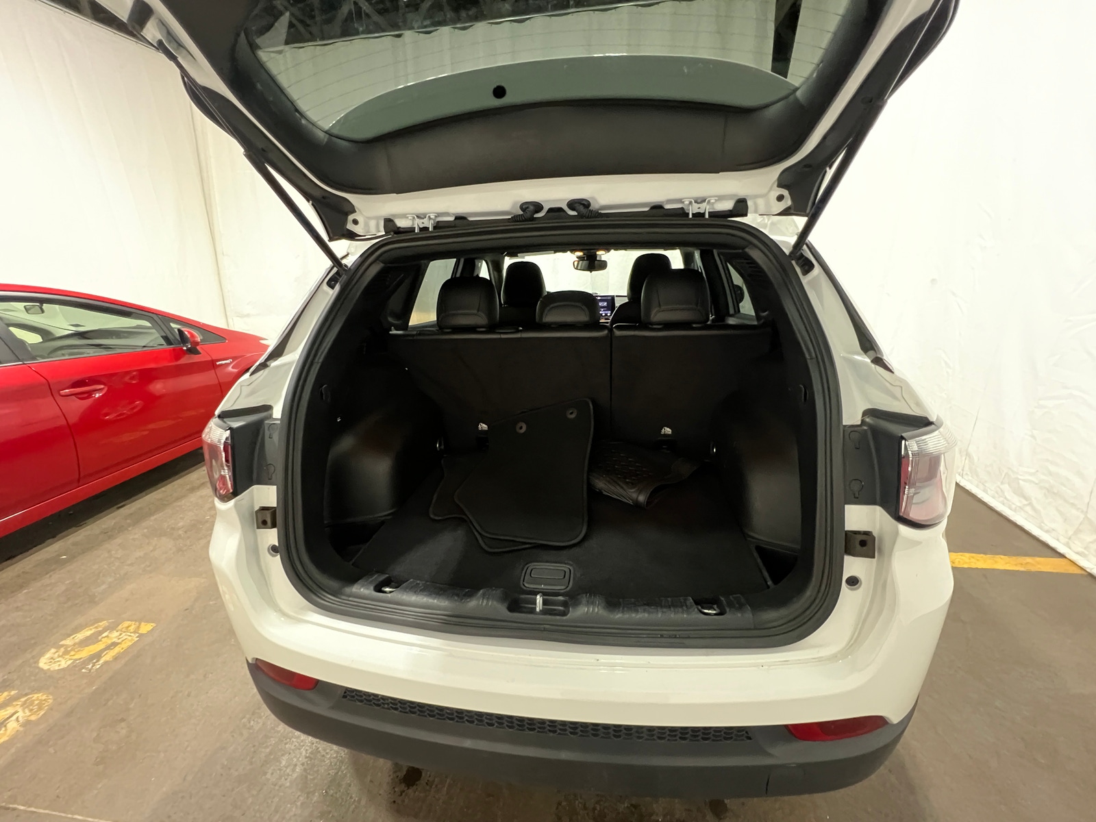 Thumbnail: 2023 Jeep Compass - 7