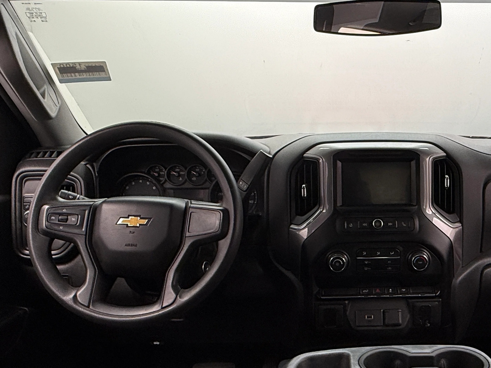 Thumbnail: 2020 Chevrolet Silverado 1500 - 3