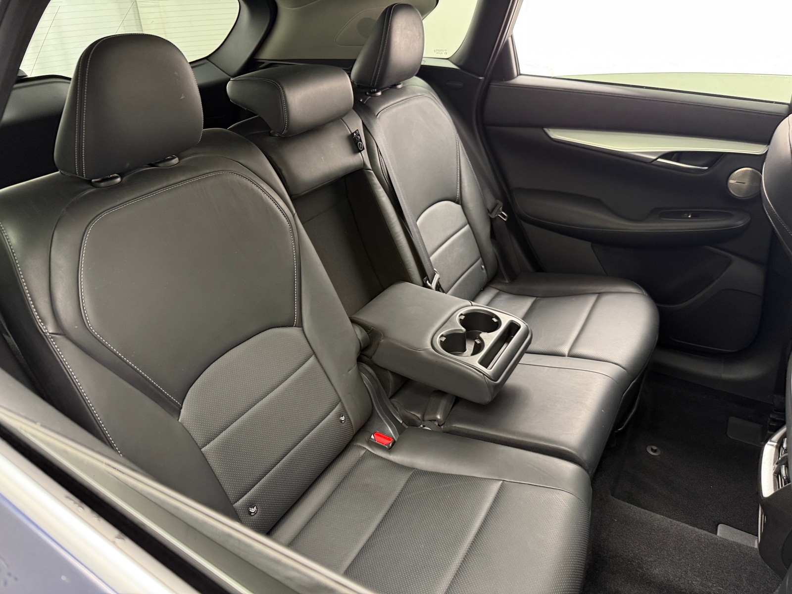 Thumbnail: 2019 INFINITI QX50 - 5