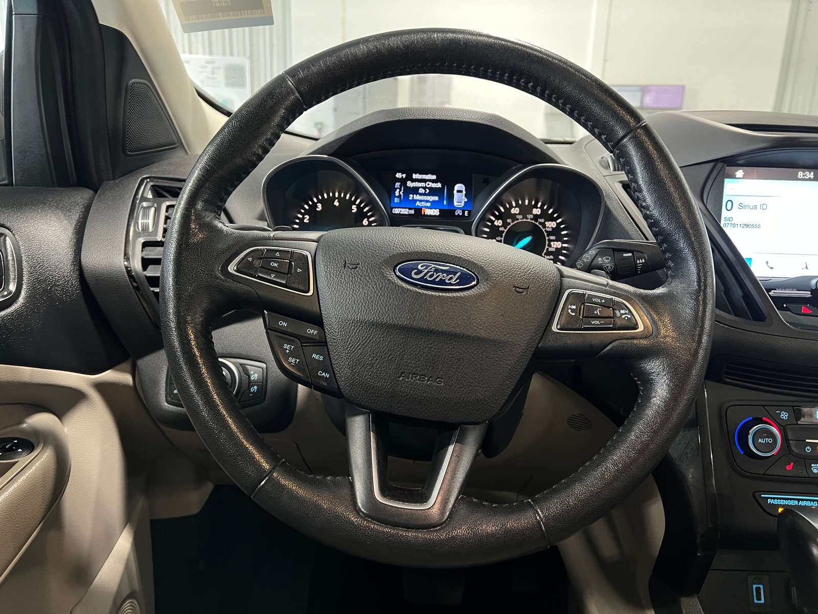 Thumbnail: 2017 Ford Escape - 4