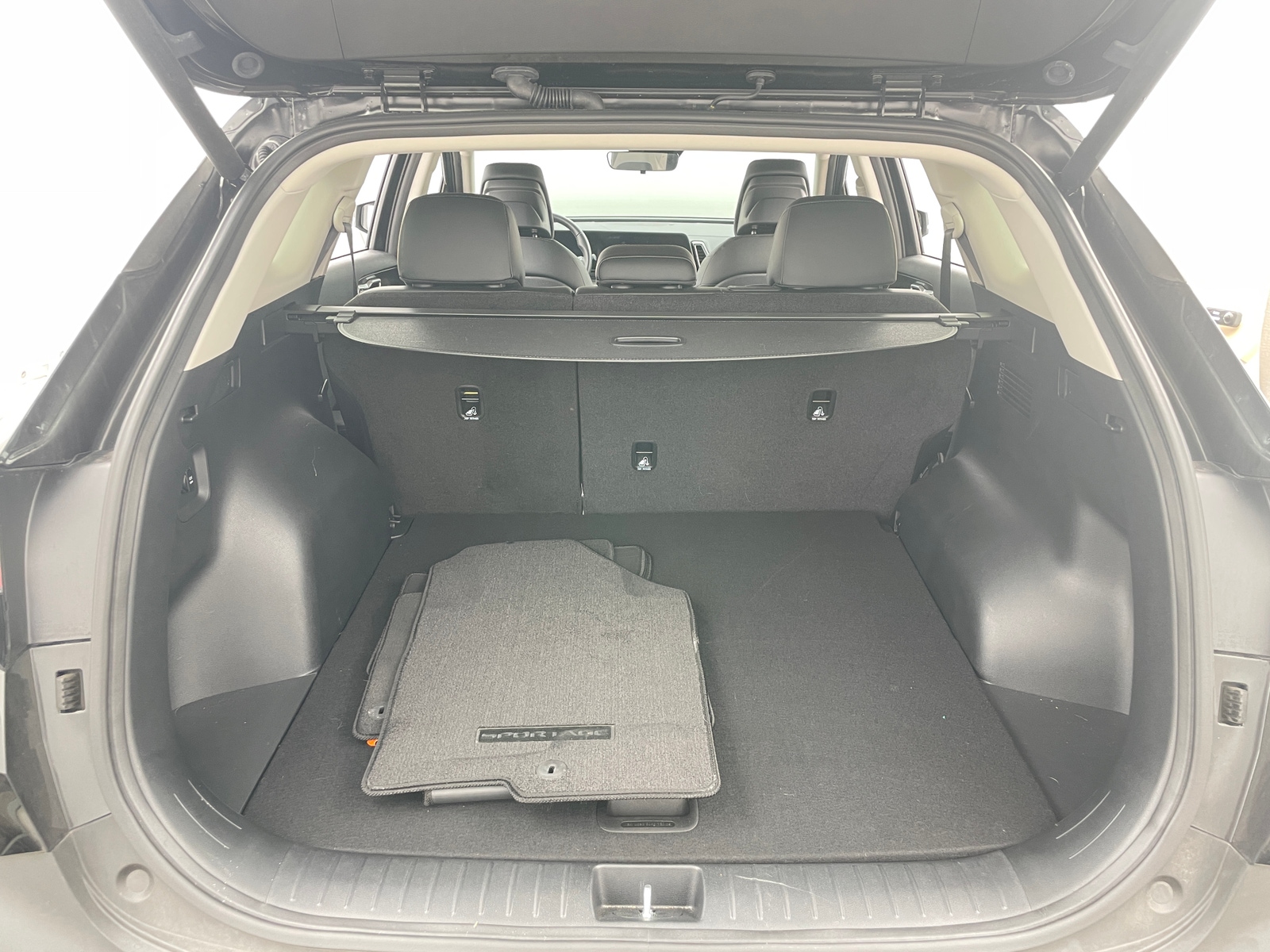 Thumbnail: 2025 Kia Sportage - 6