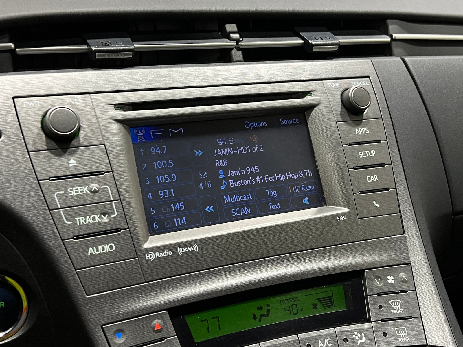 Thumbnail: 2013 Toyota Prius - 4