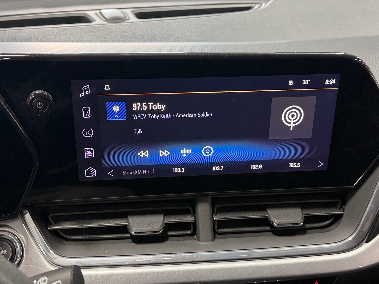 Thumbnail: 2024 Chevrolet Trax - 4