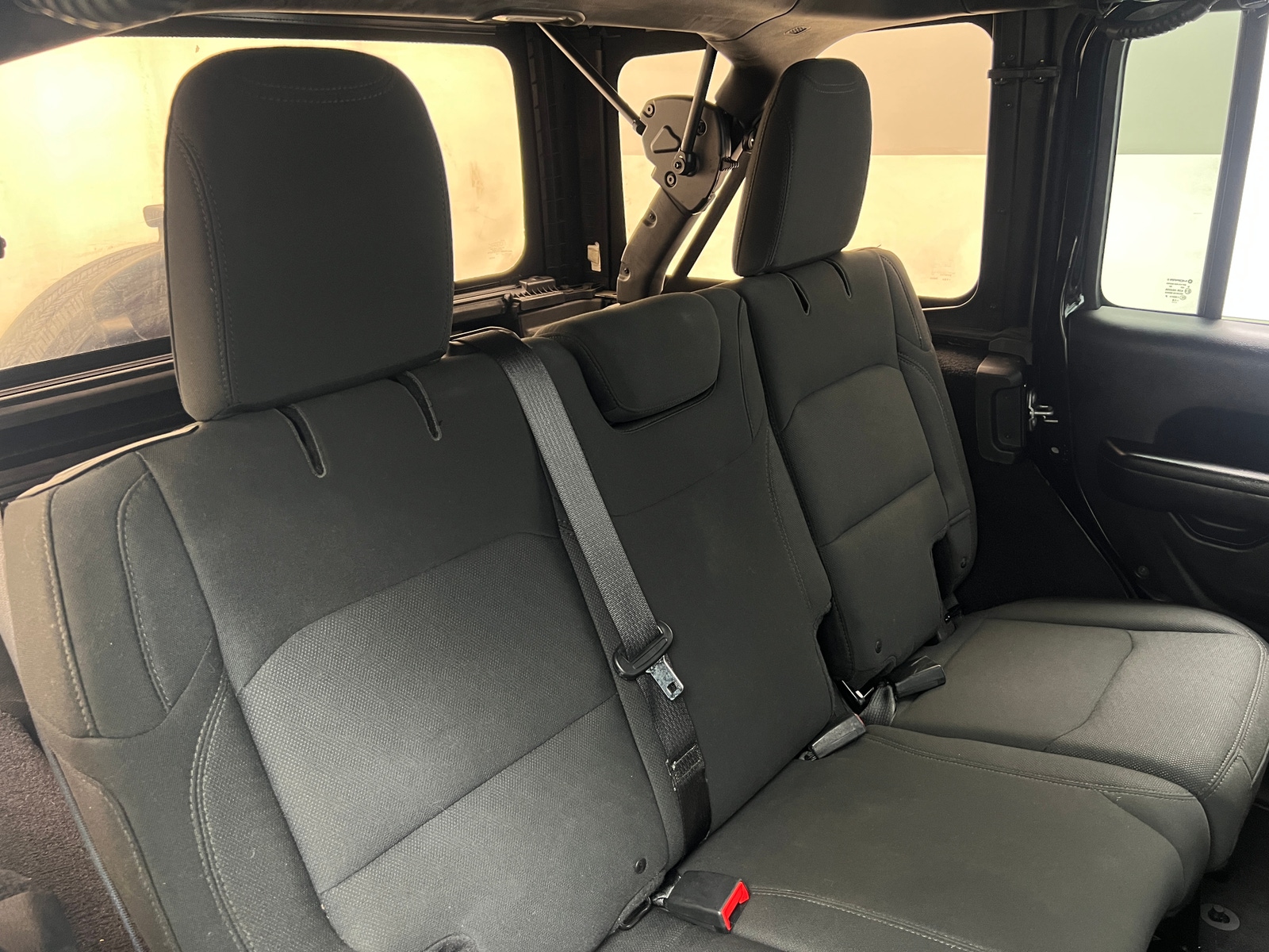 Thumbnail: 2018 Jeep Wrangler - 6