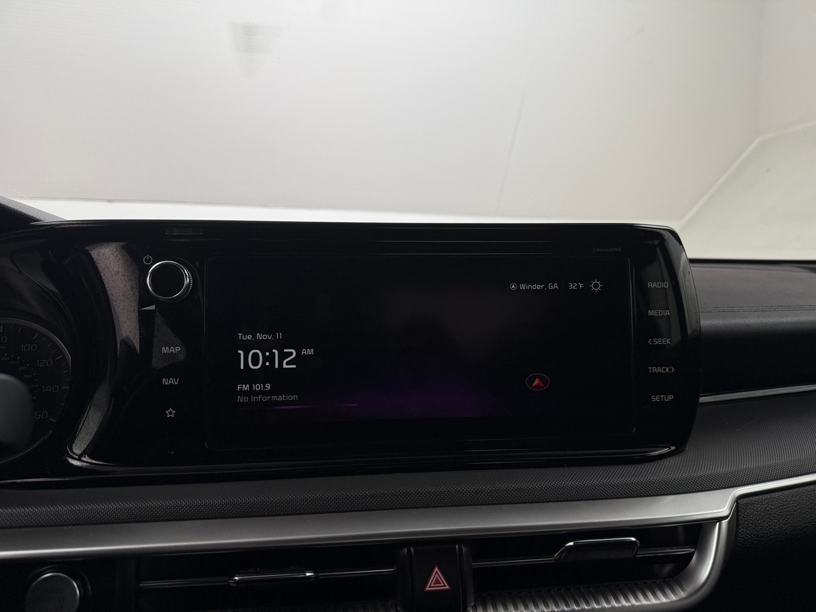 Thumbnail: 2024 Kia K5 - 4