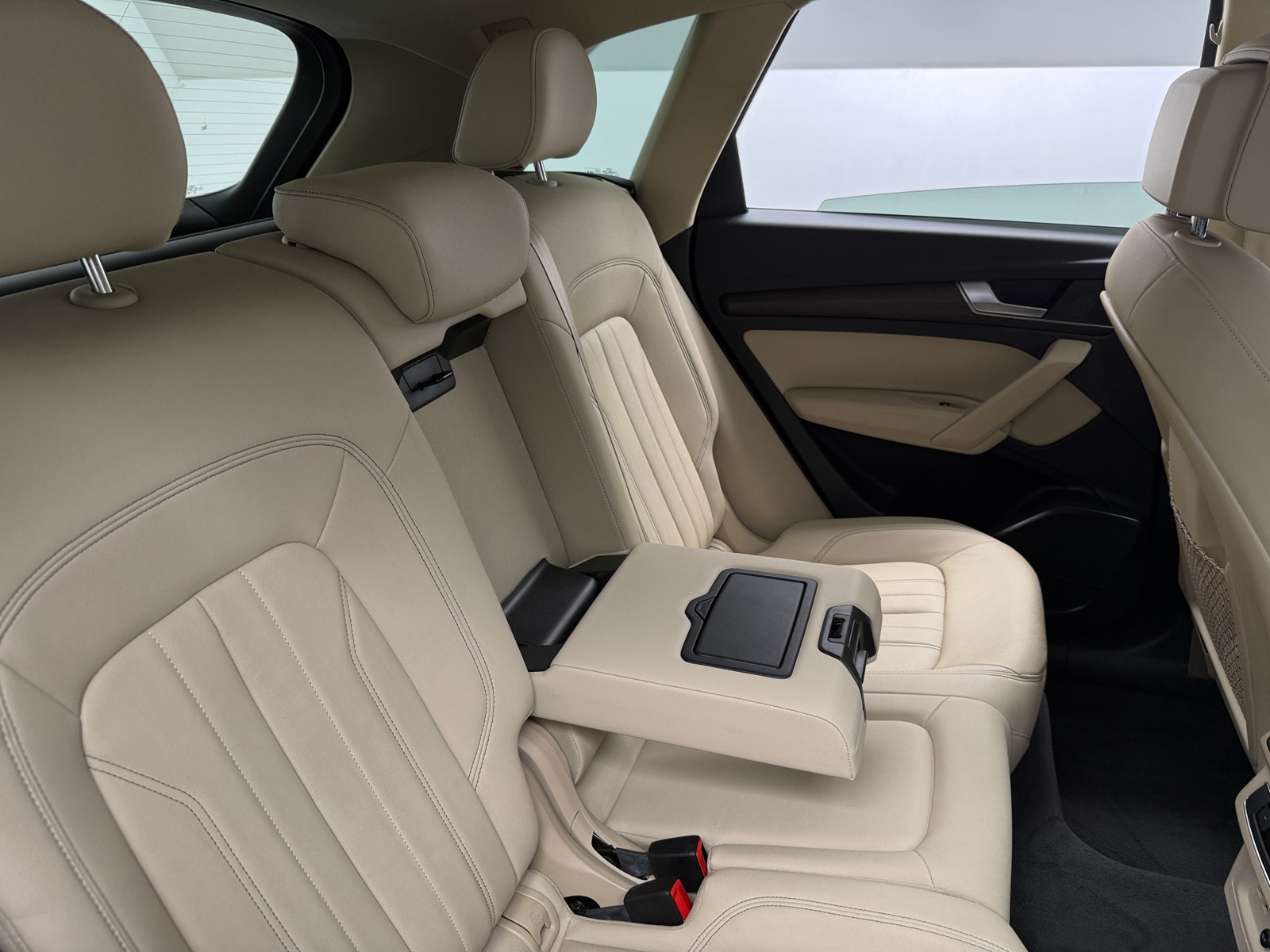 Thumbnail: 2022 Audi Q5 - 5