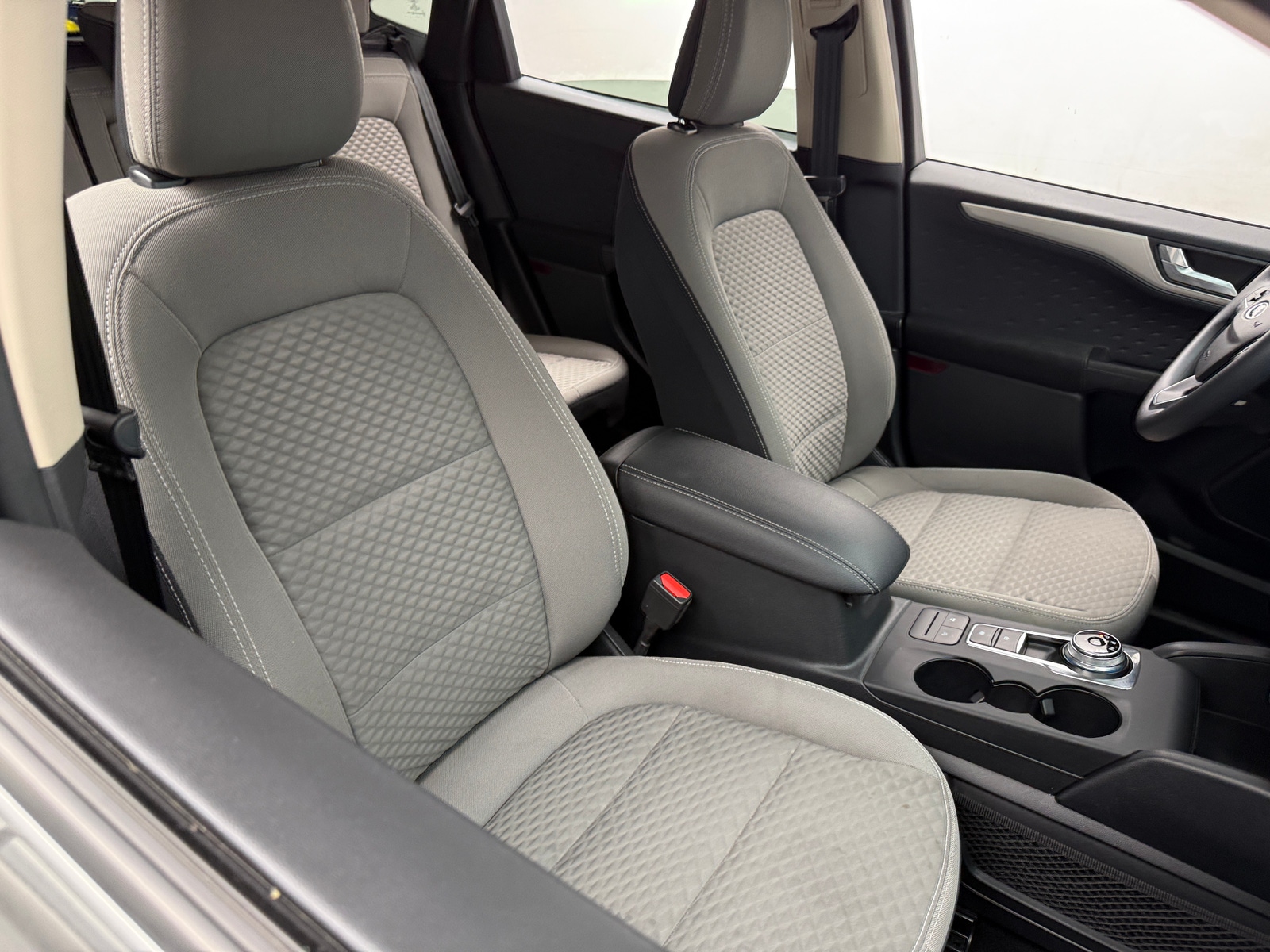 Thumbnail: 2020 Ford Escape - 2