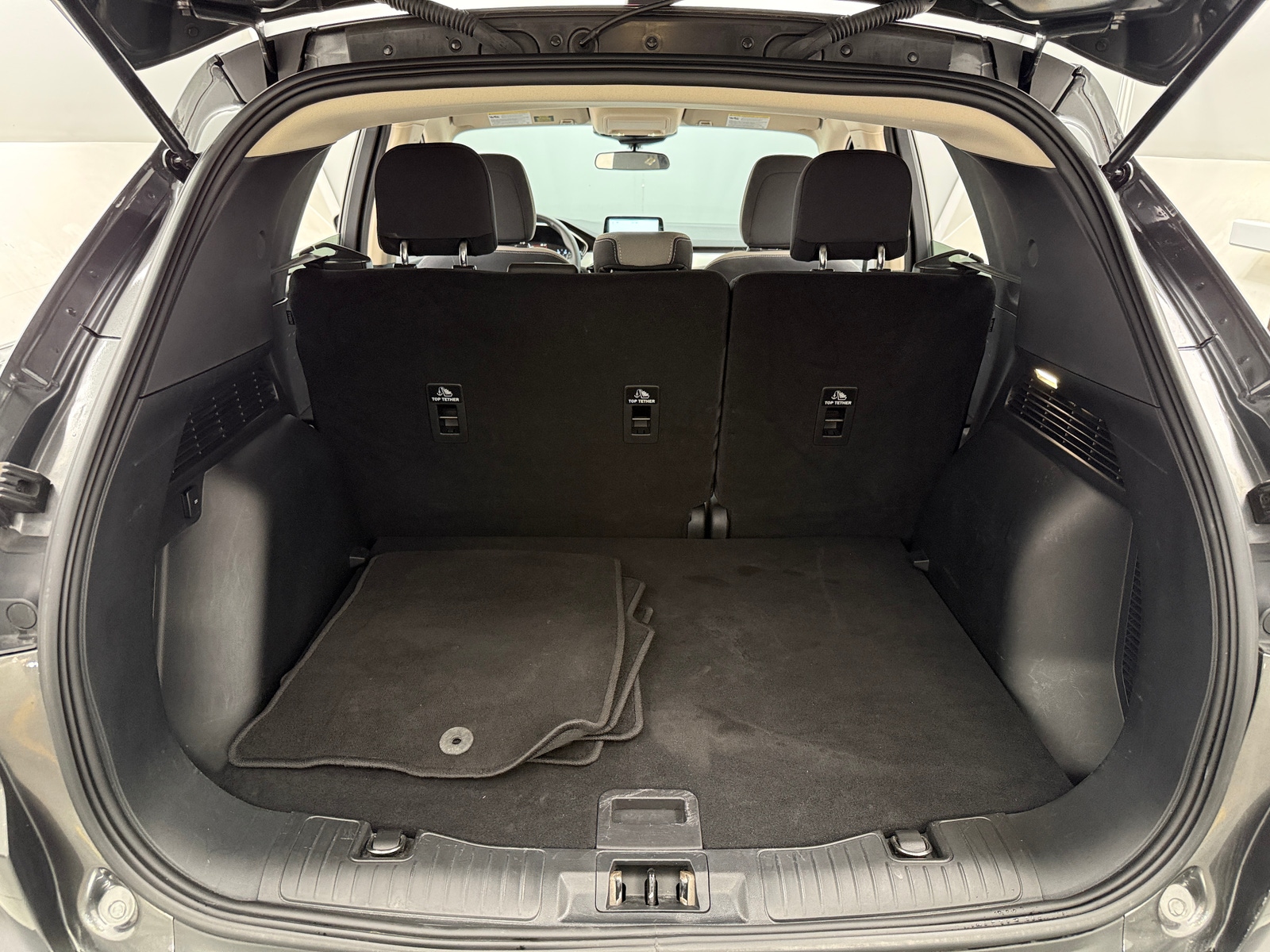 Thumbnail: 2020 Ford Escape - 7