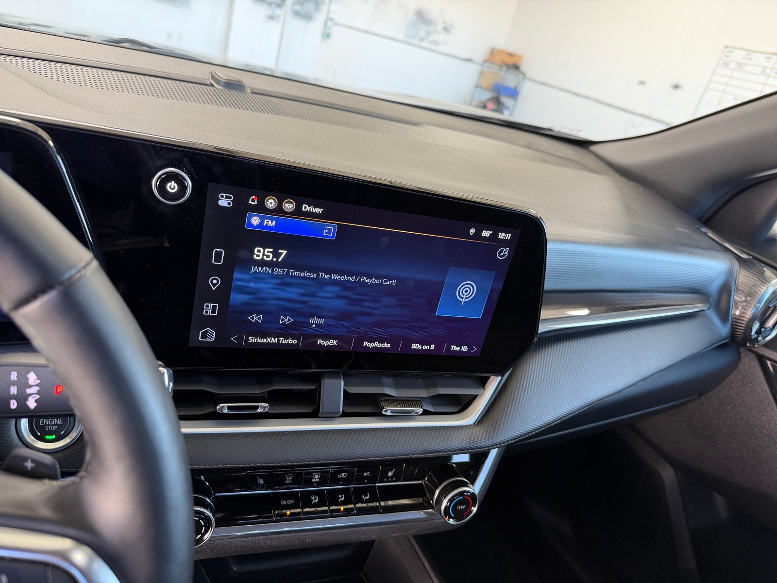 Thumbnail: 2025 Chevrolet Equinox - 4