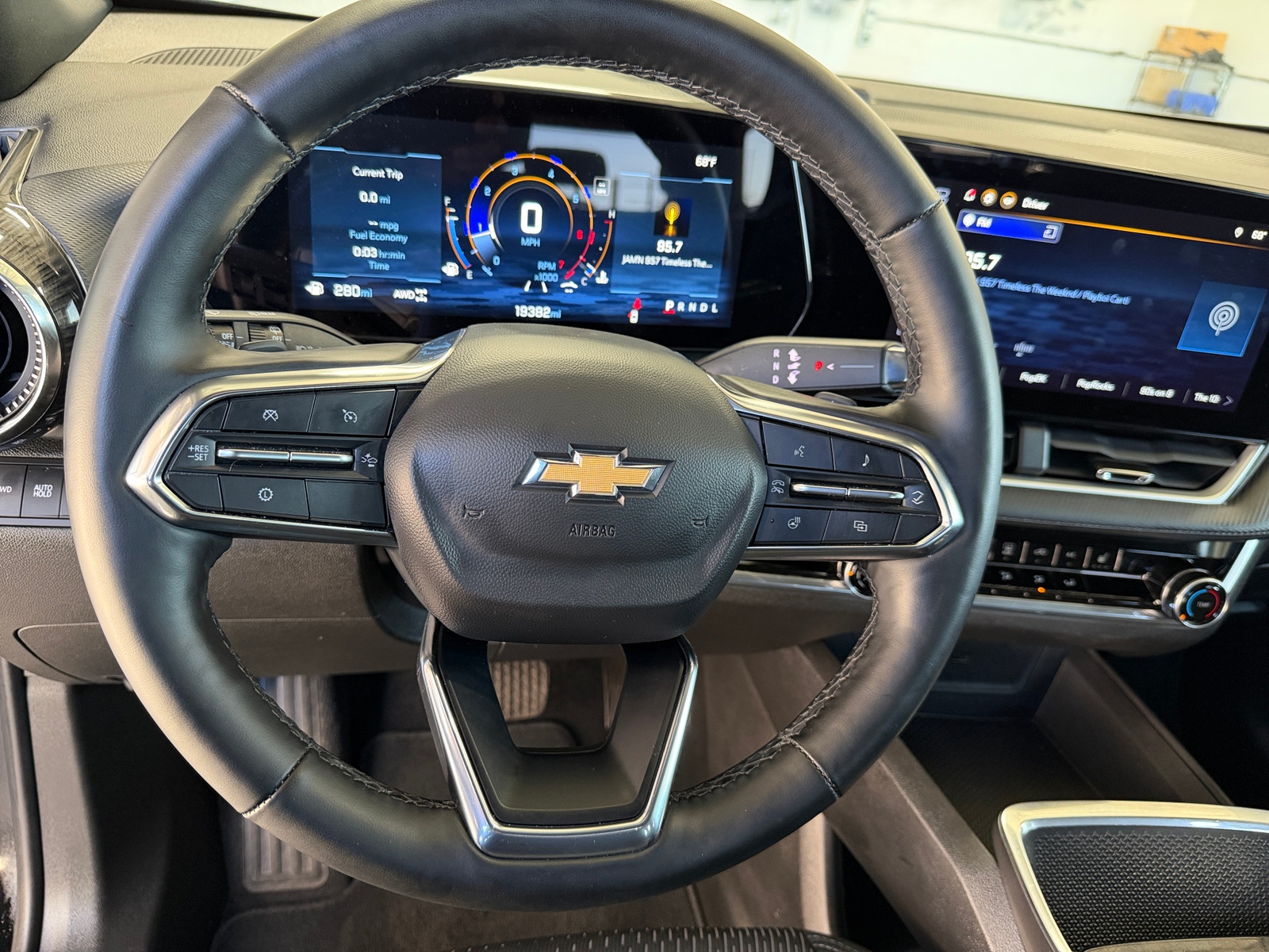 Thumbnail: 2025 Chevrolet Equinox - 5