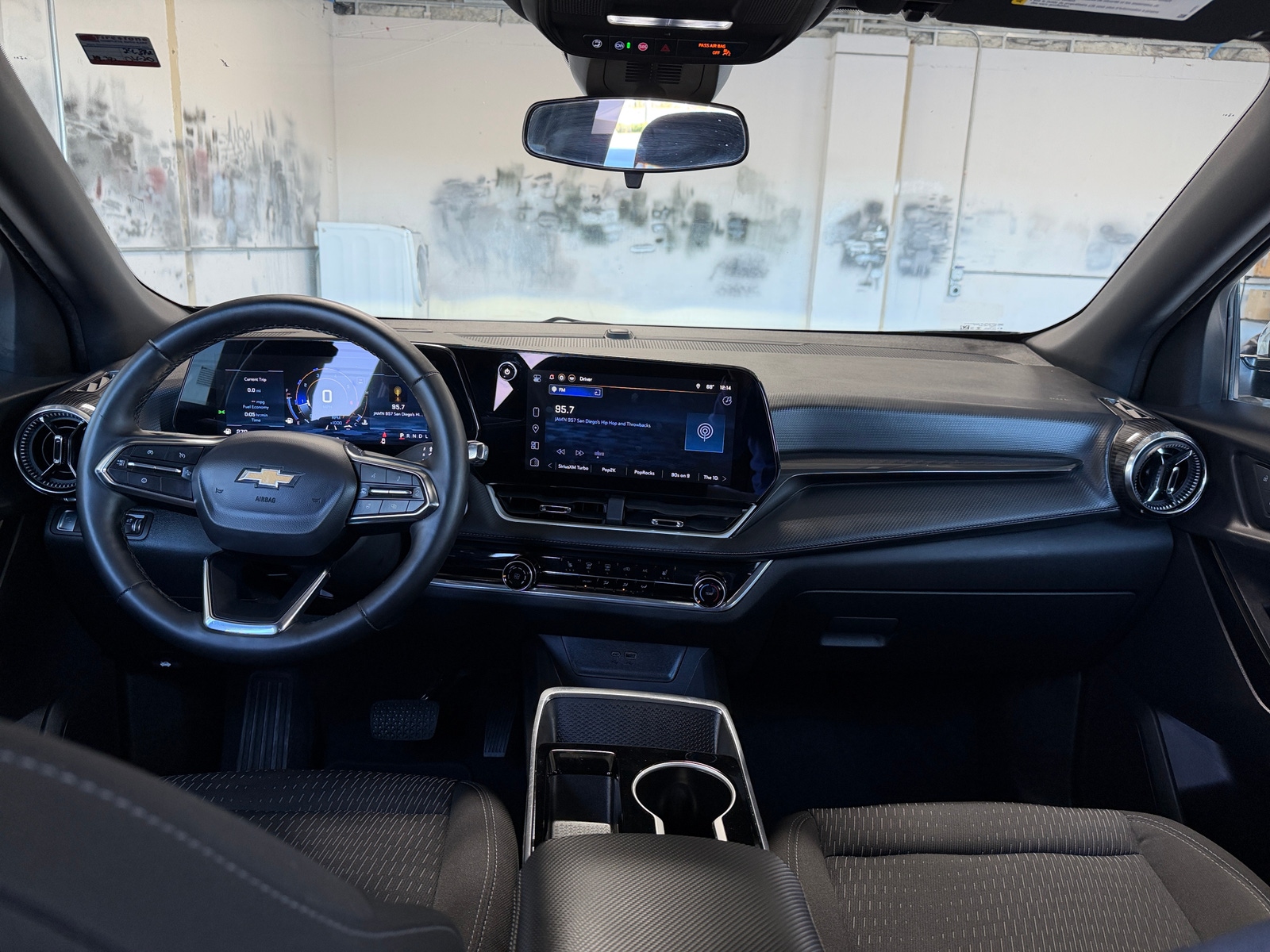 Thumbnail: 2025 Chevrolet Equinox - 3