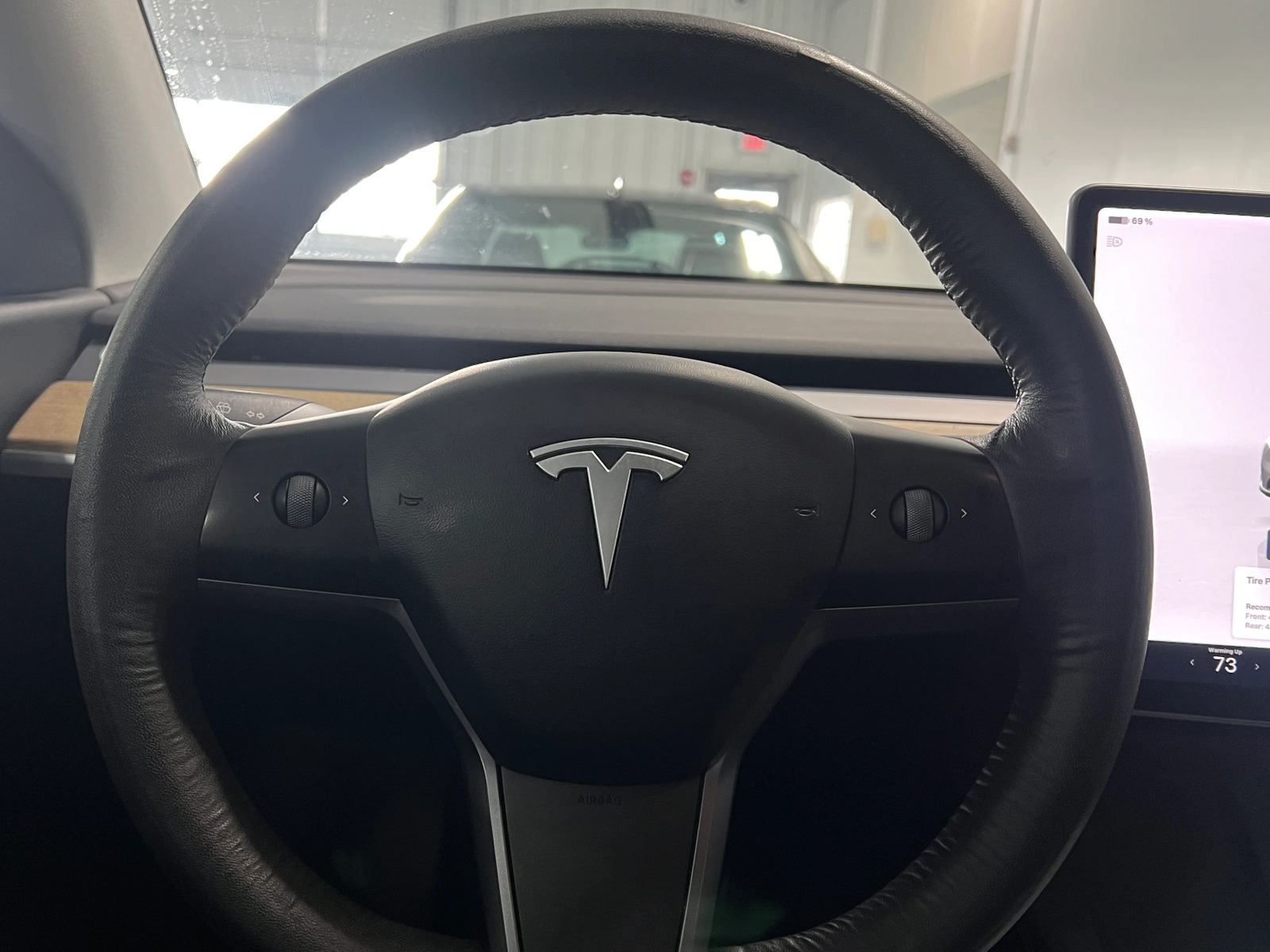 Thumbnail: 2022 Tesla Model Y - 4
