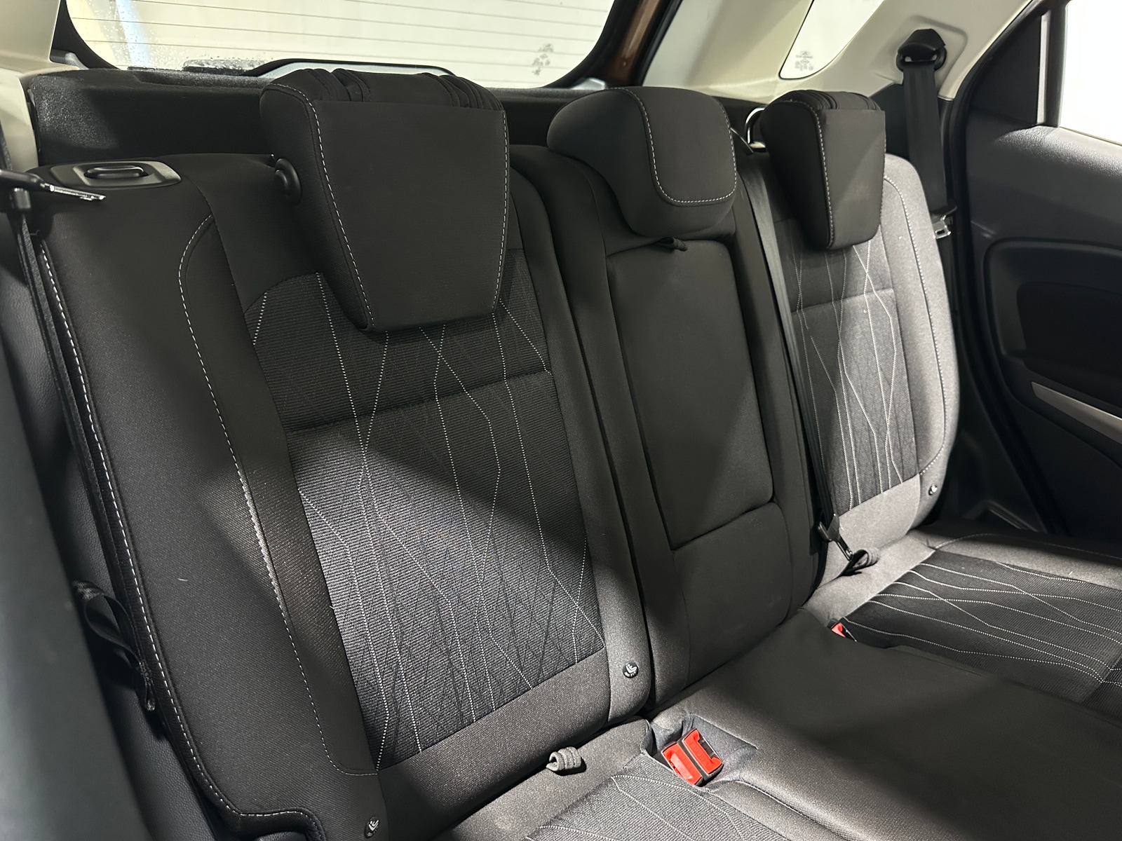 Thumbnail: 2019 Ford EcoSport - 6