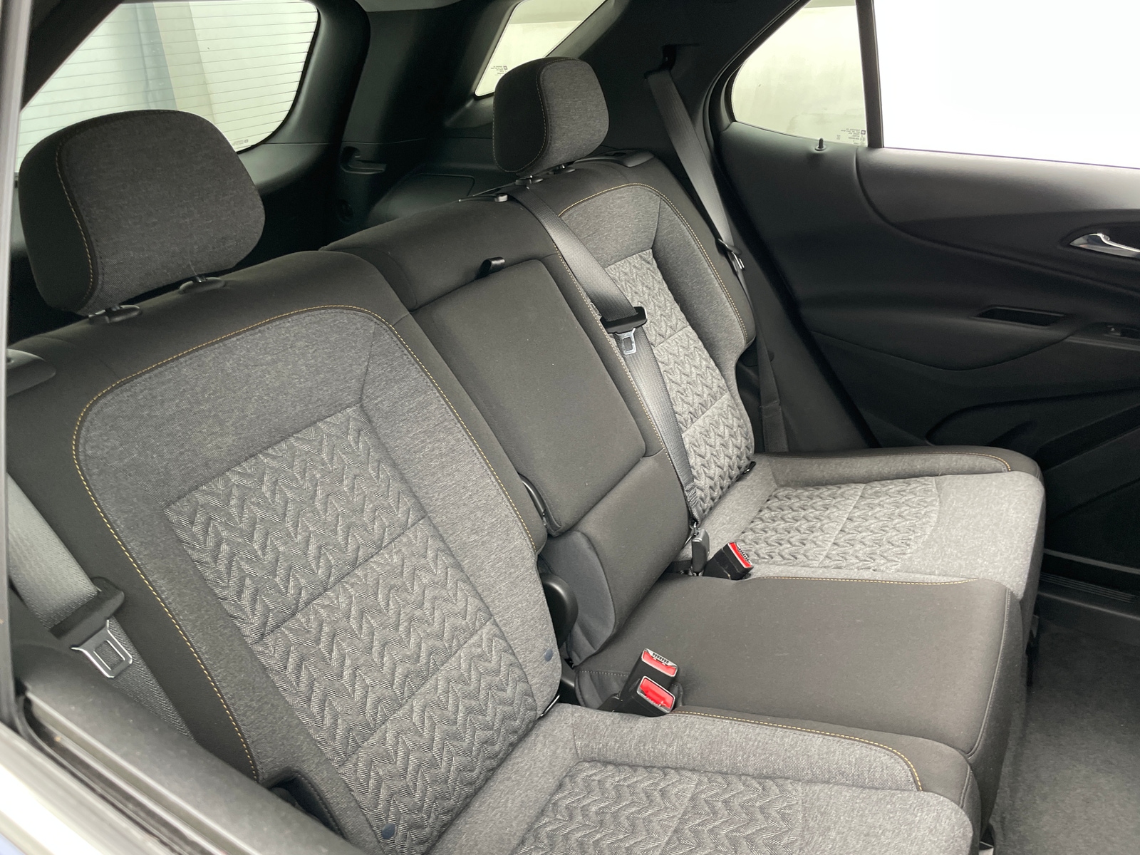 Thumbnail: 2022 Chevrolet Equinox - 6