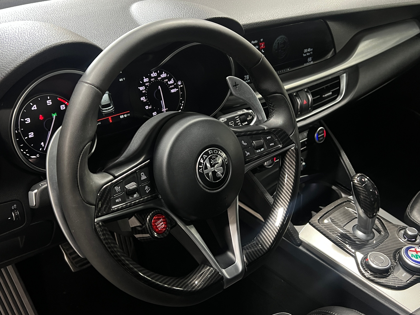 Thumbnail: 2018 Alfa Romeo Stelvio - 4