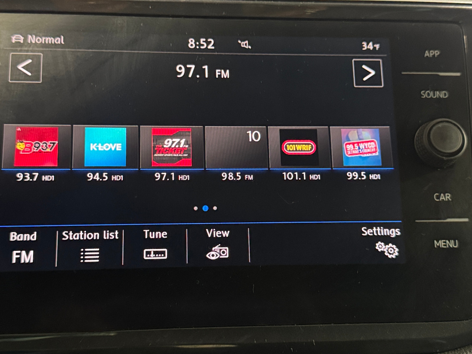 Thumbnail: 2019 Volkswagen Tiguan - 3