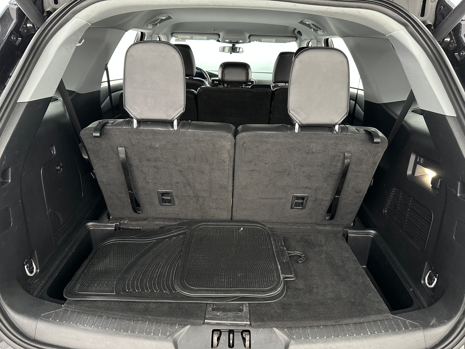 Thumbnail: 2023 Ford Explorer - 7