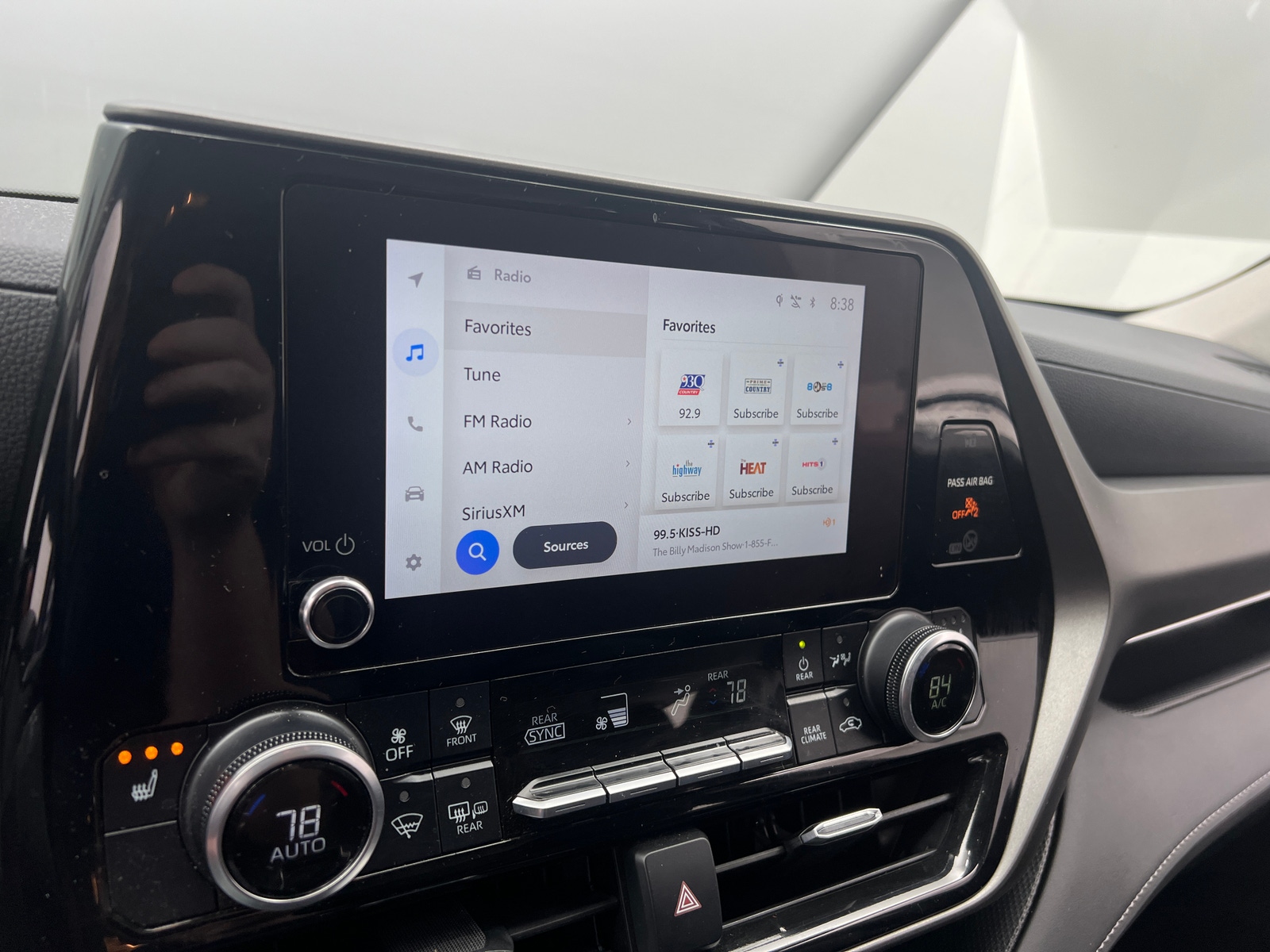 Thumbnail: 2024 Toyota Highlander - 3