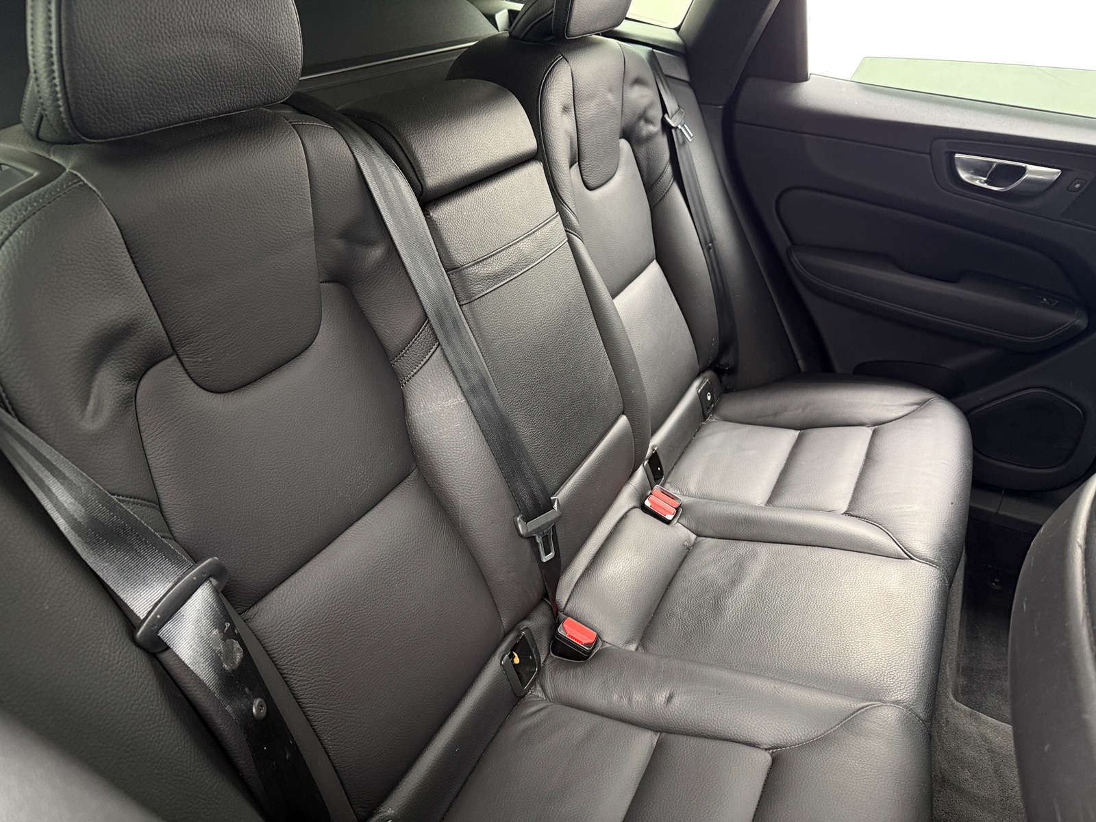 Thumbnail: 2021 Volvo XC60 - 5