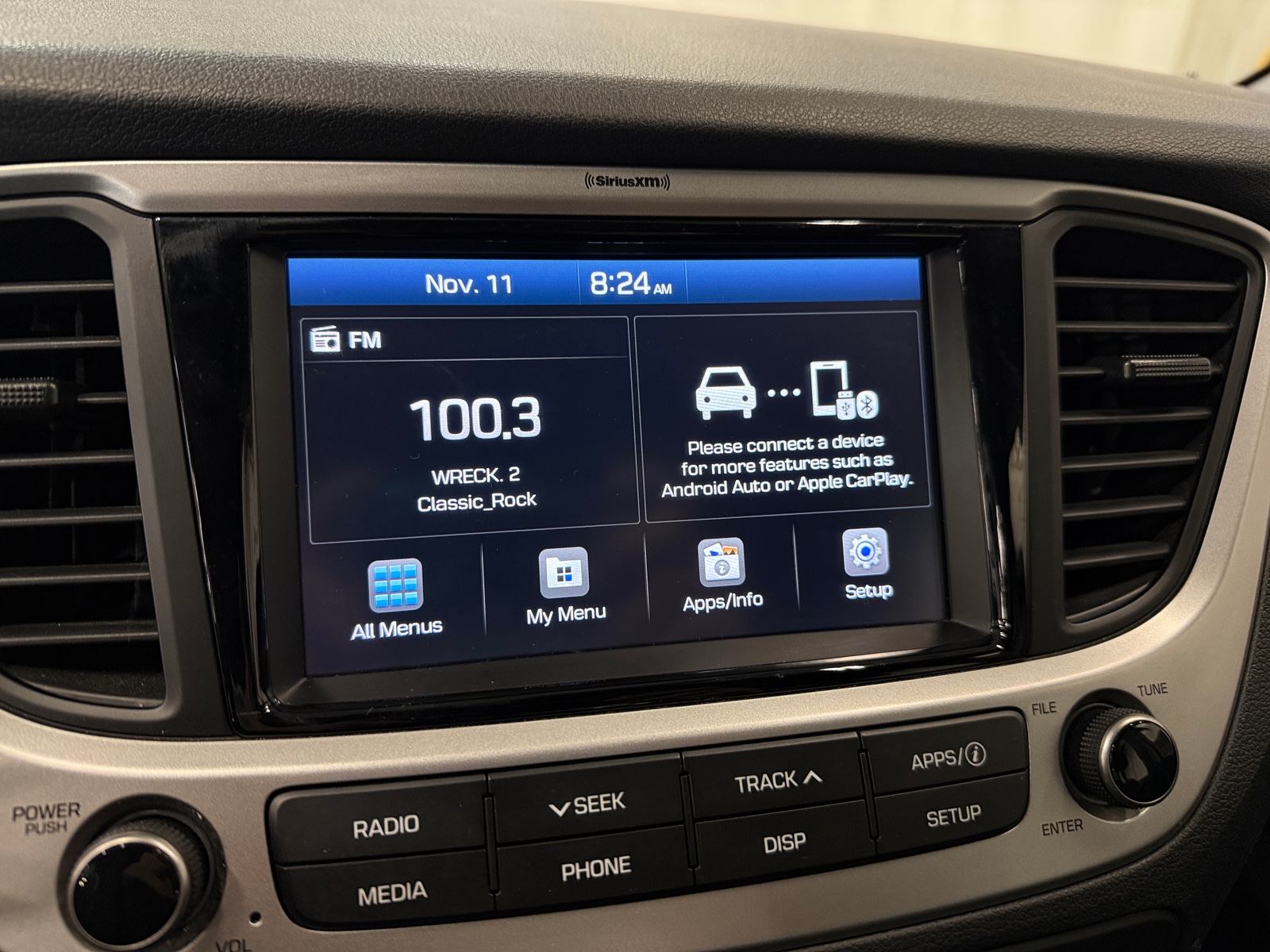 Thumbnail: 2022 Hyundai Accent - 4