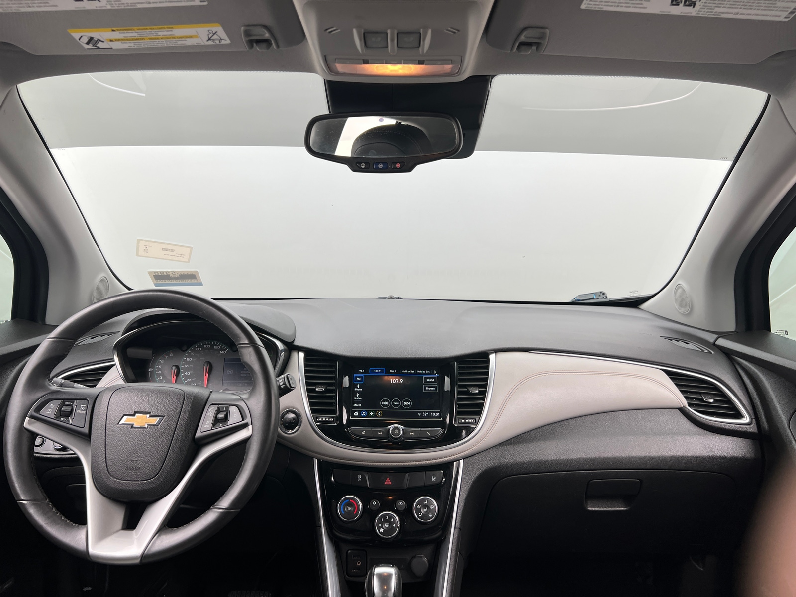 Thumbnail: 2018 Chevrolet Trax - 2