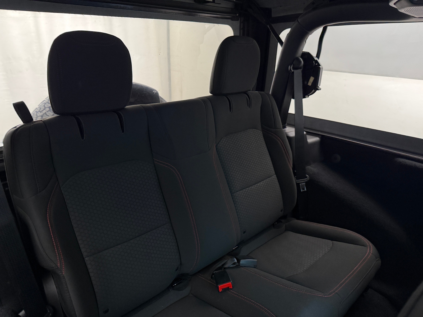 Thumbnail: 2018 Jeep Wrangler - 5