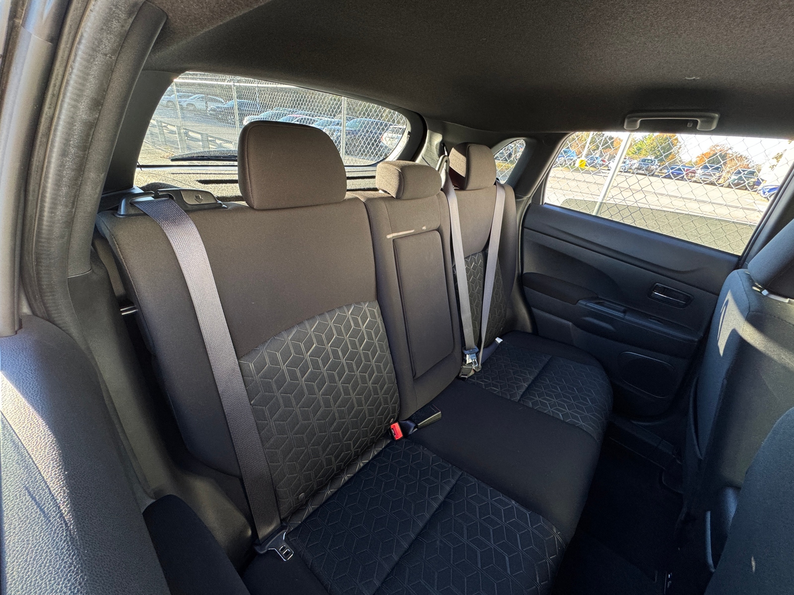 Thumbnail: 2024 Mitsubishi Outlander Sport - 6