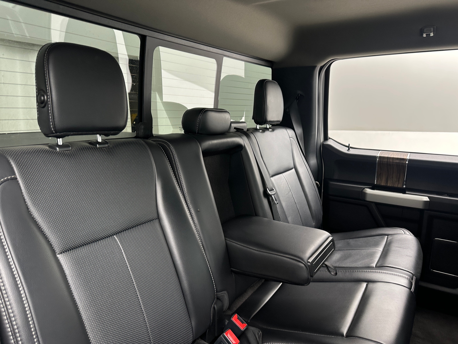 Thumbnail: 2018 Ford Econoline - 5