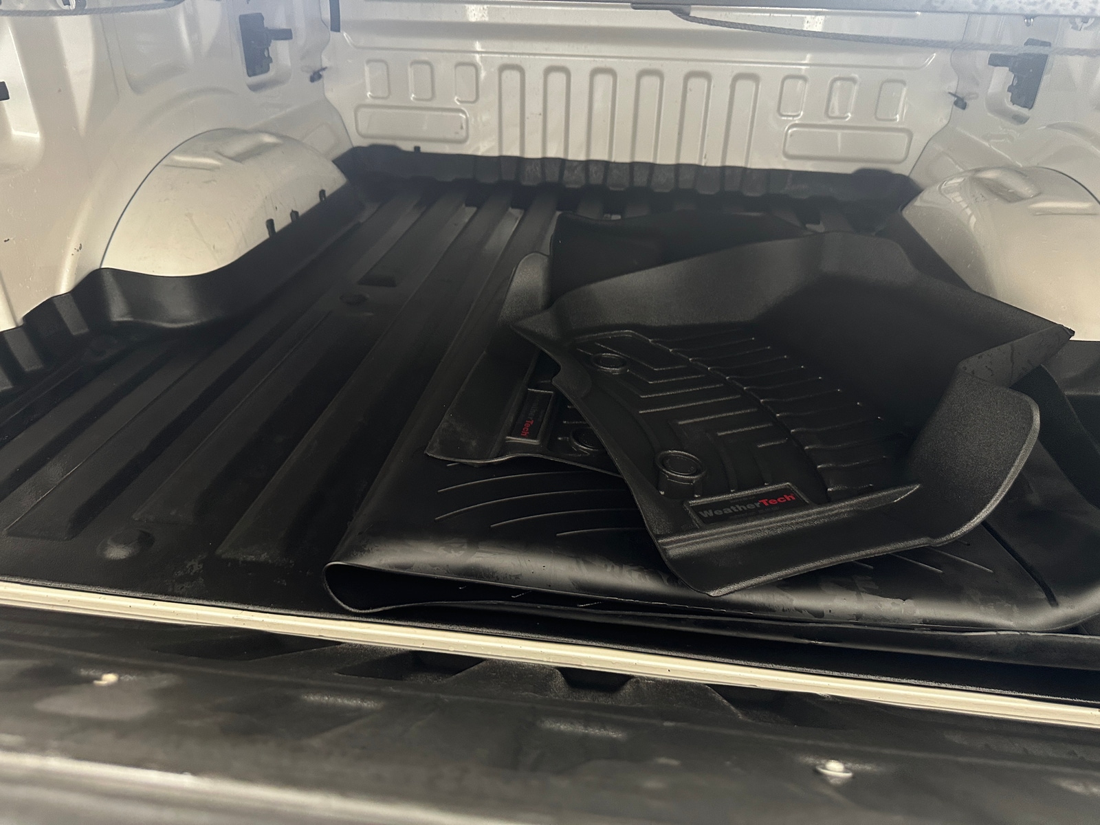 Thumbnail: 2018 Ford Econoline - 6