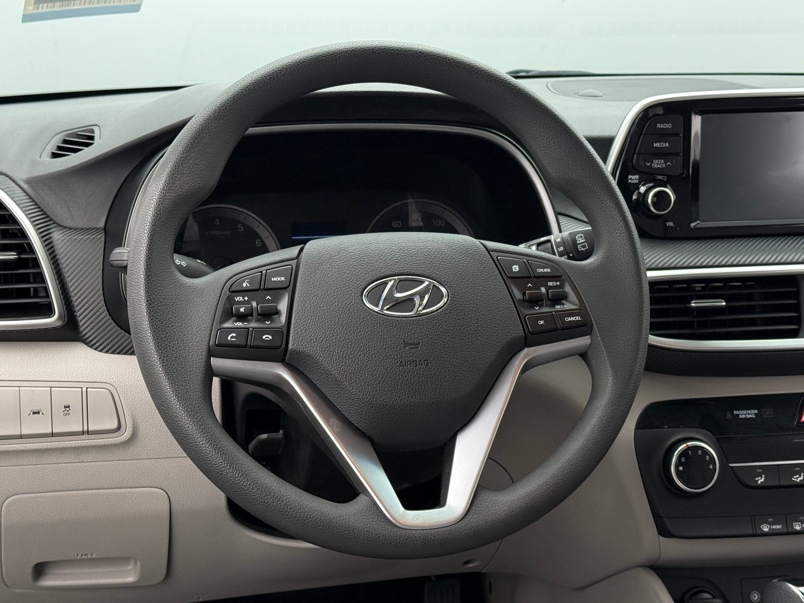 Thumbnail: 2019 Hyundai Tucson - 5