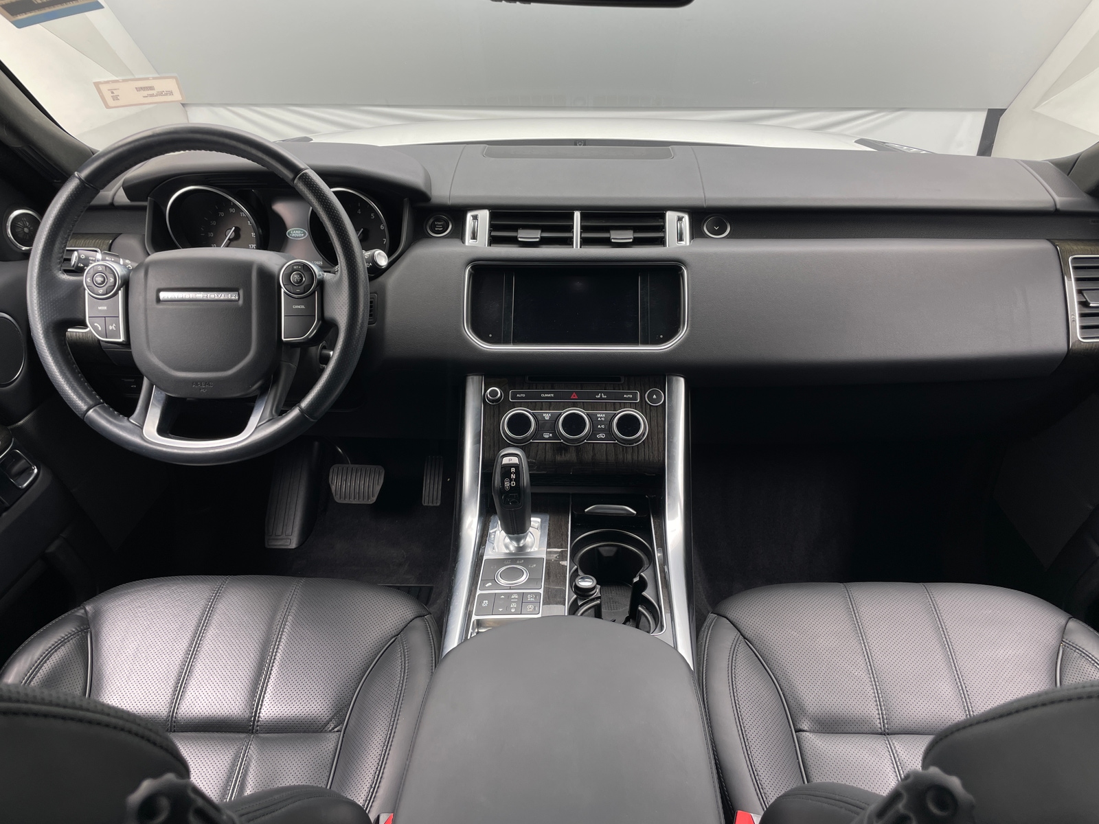 Thumbnail: 2016 Land Rover Range Rover Sport - 2