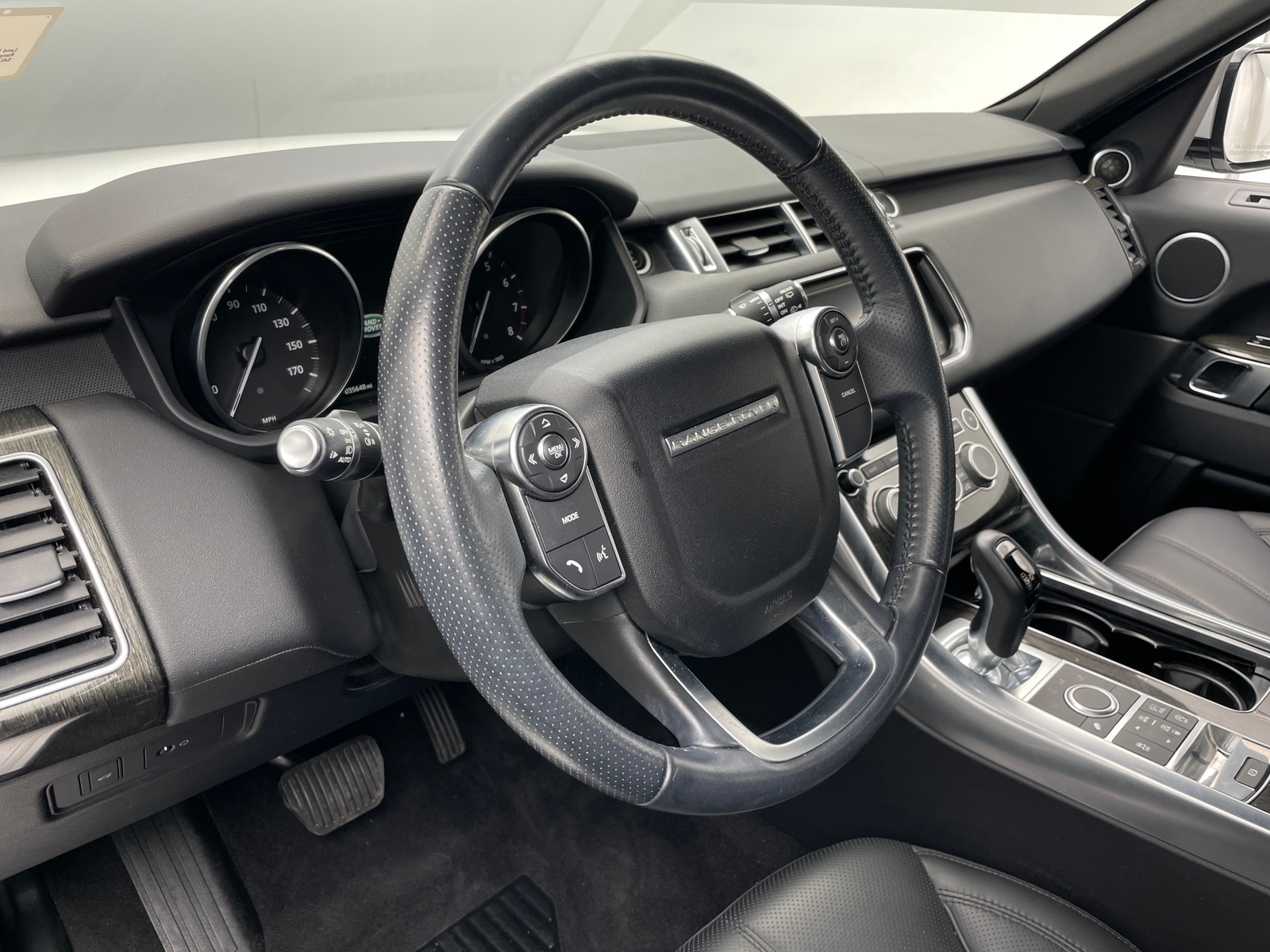 Thumbnail: 2016 Land Rover Range Rover Sport - 4