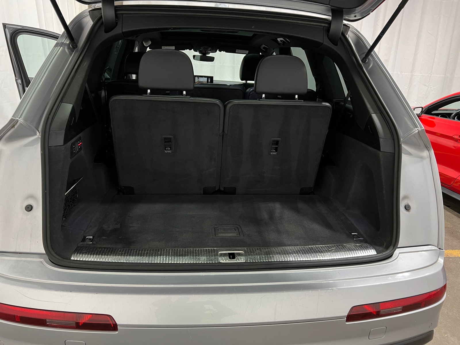 Thumbnail: 2018 Audi Q7 - 6