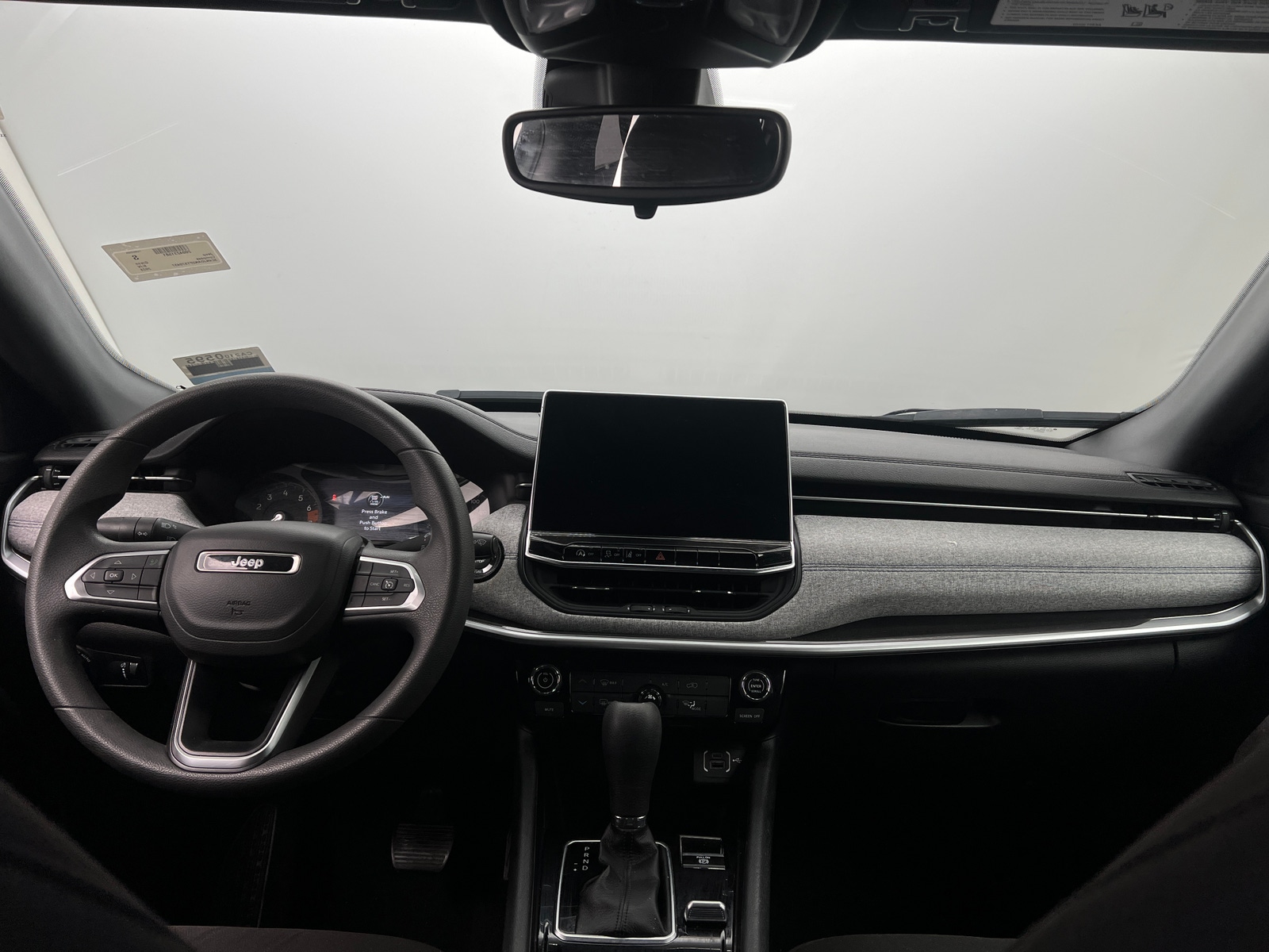 Thumbnail: 2023 Jeep Compass - 3