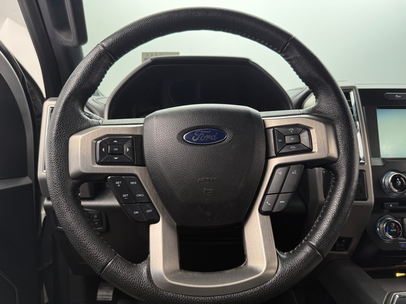 Thumbnail: 2015 Ford Econoline - 4