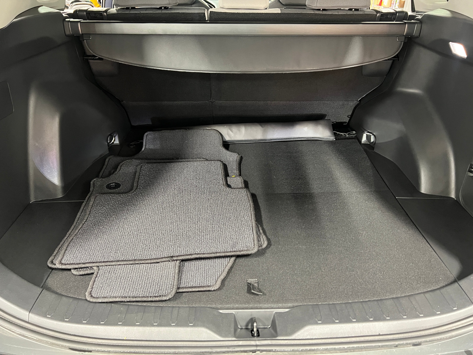 Thumbnail: 2024 Toyota RAV4 - 7