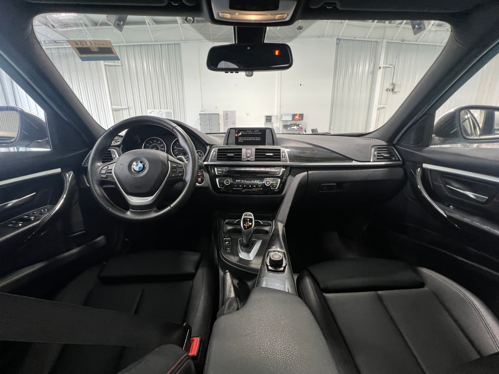 Thumbnail: 2016 BMW 3 Series - 2