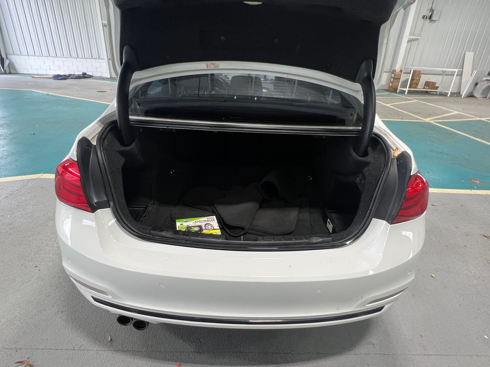 Thumbnail: 2016 BMW 3 Series - 6