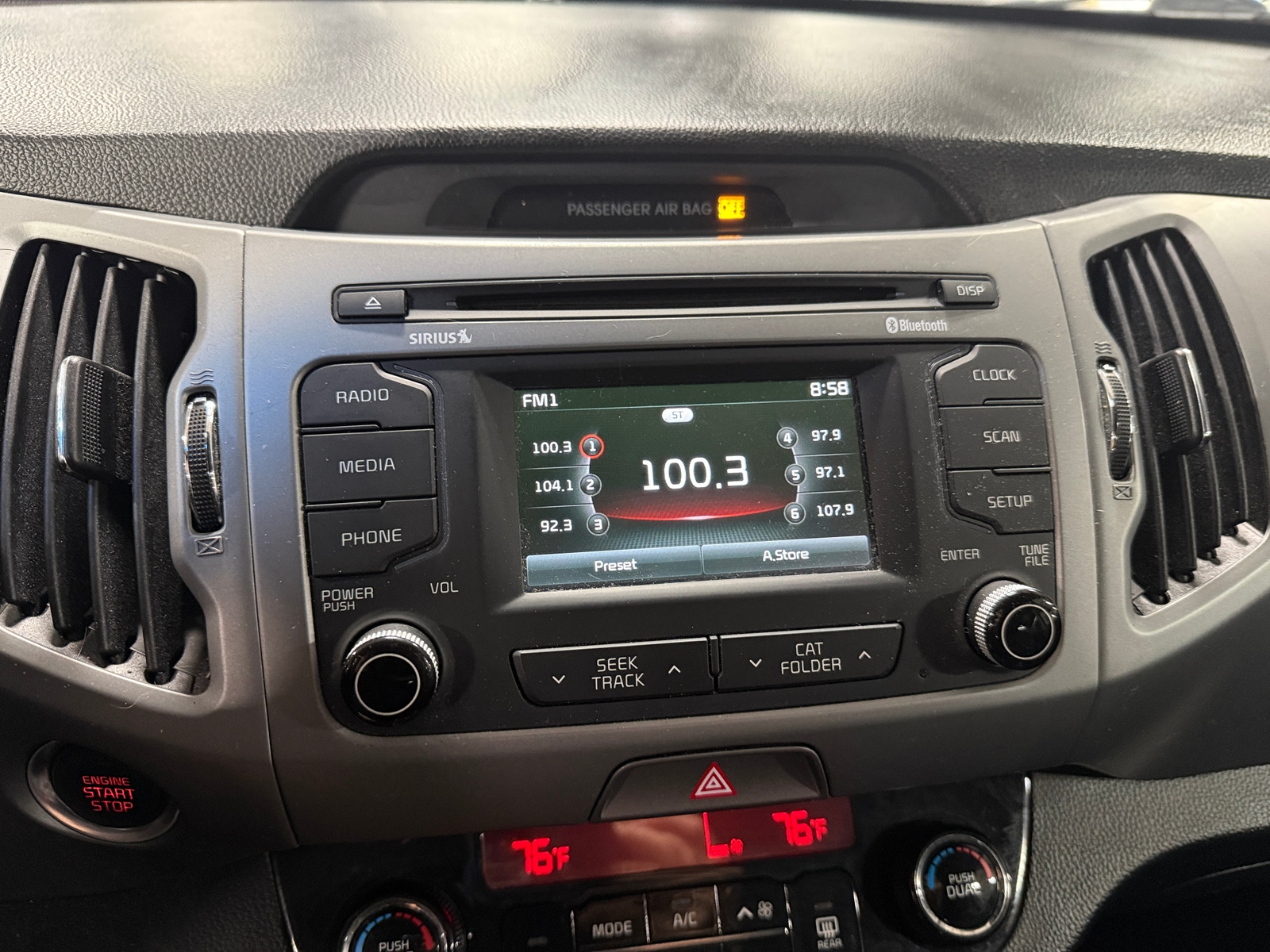 Thumbnail: 2016 Kia Sportage - 3