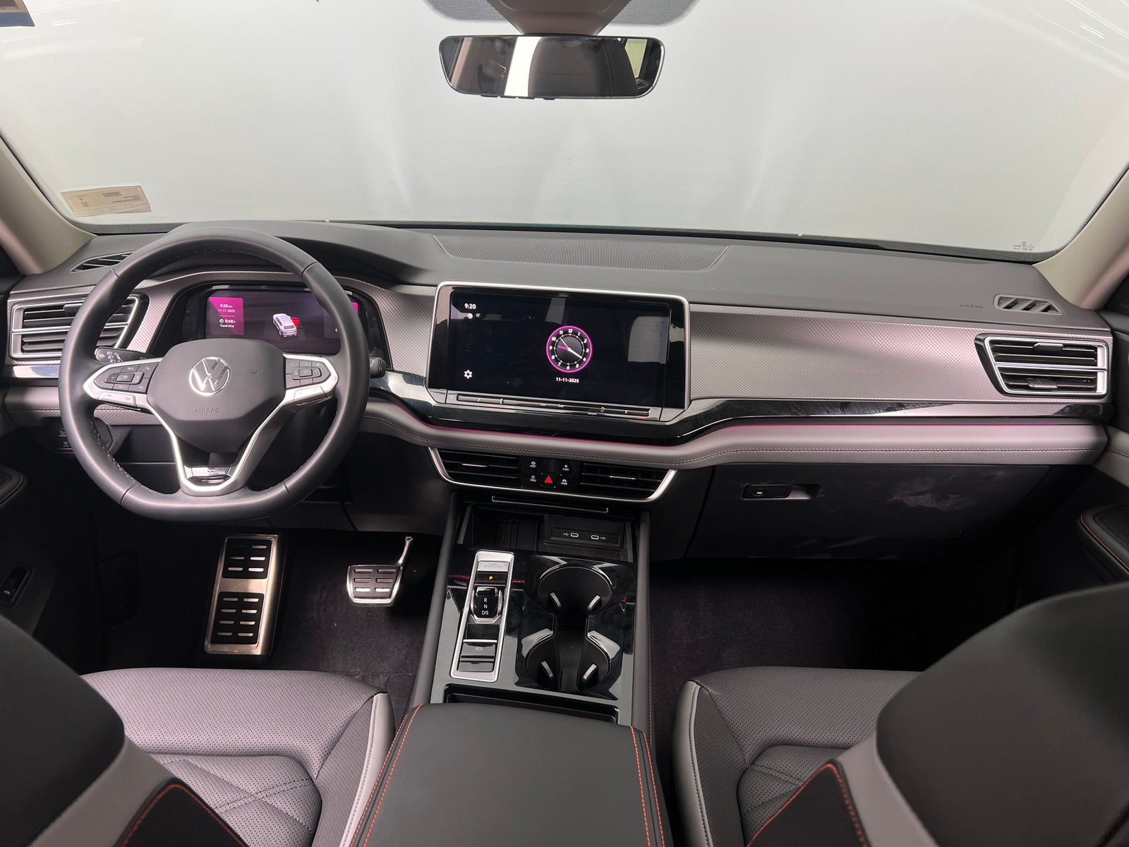 Thumbnail: 2025 Volkswagen Atlas - 2