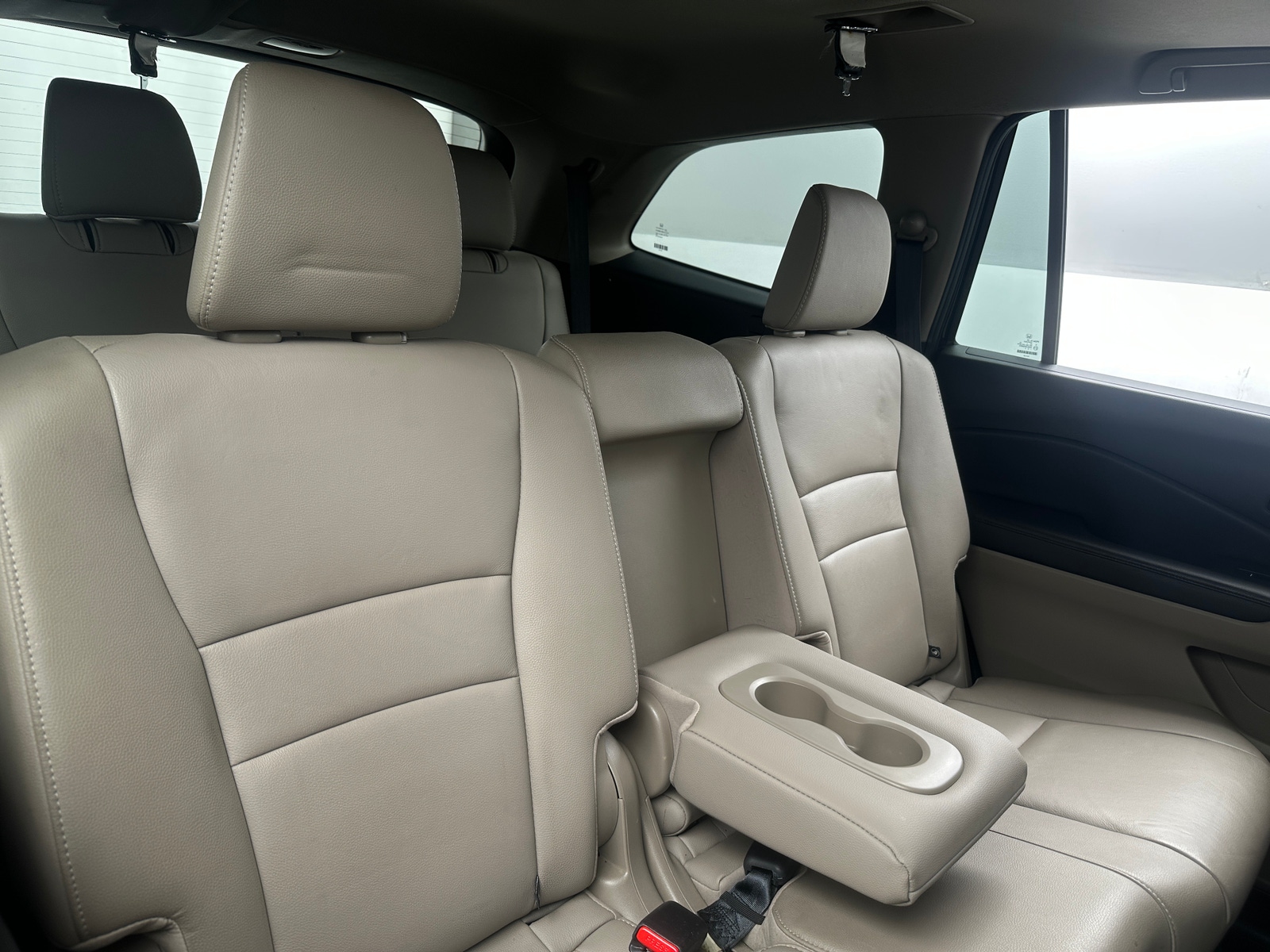 Thumbnail: 2017 Honda Pilot - 5